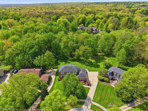 9026 Frost Lane Brecksville OH 44141