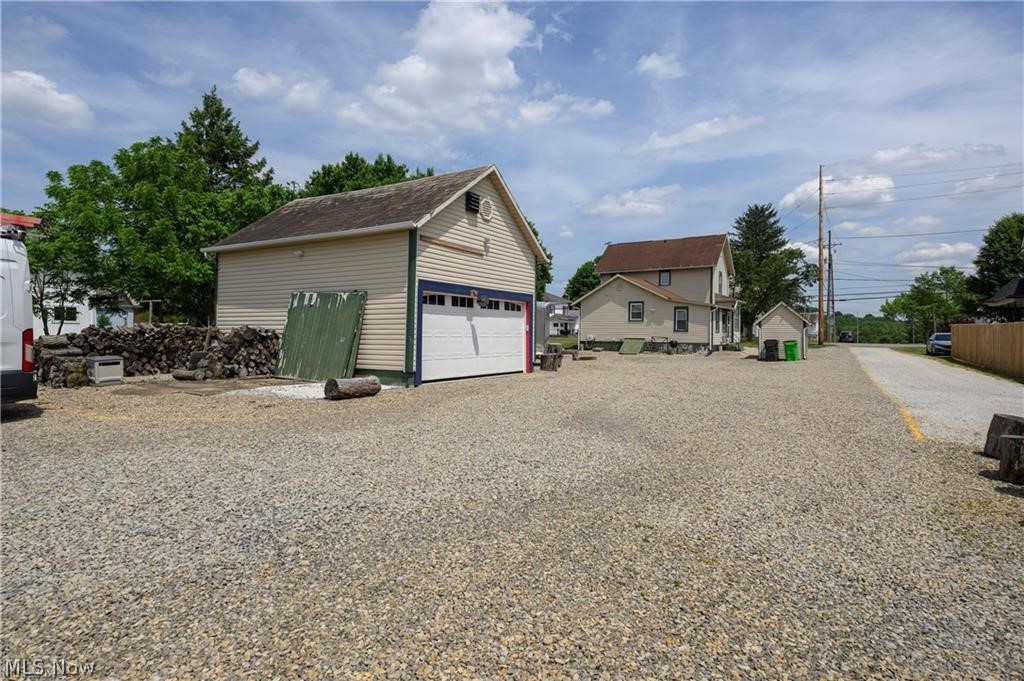 372 Park Avenue SW Bolivar OH 44612