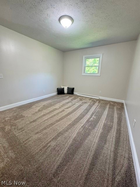 7068 Woodell Avenue NE Canton OH 44721