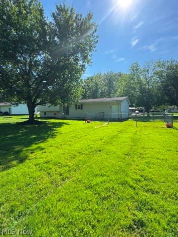 7068 Woodell Avenue NE Canton OH 44721