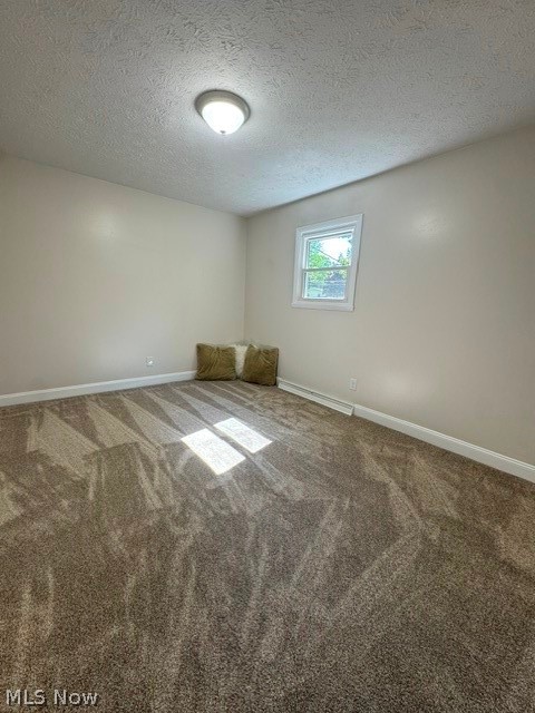 7068 Woodell Avenue NE Canton OH 44721