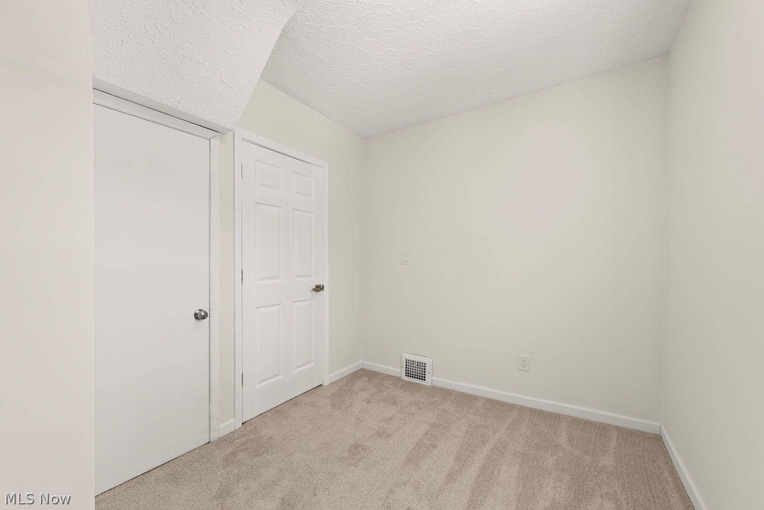 3525 W 129th Street Cleveland OH 44111