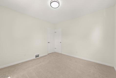3525 W 129th Street Cleveland OH 44111