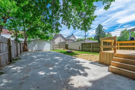 3525 W 129th Street Cleveland OH 44111