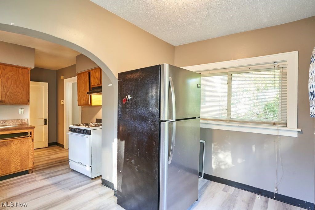 990 Baird Street Akron OH 44306