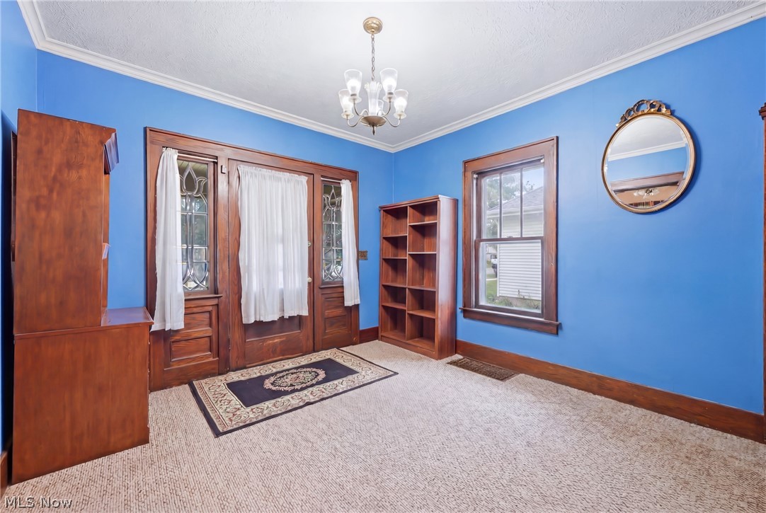1624 N Main Street Niles OH 44446