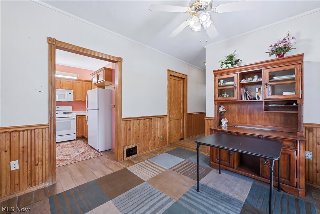 1624 N Main Street Niles OH 44446