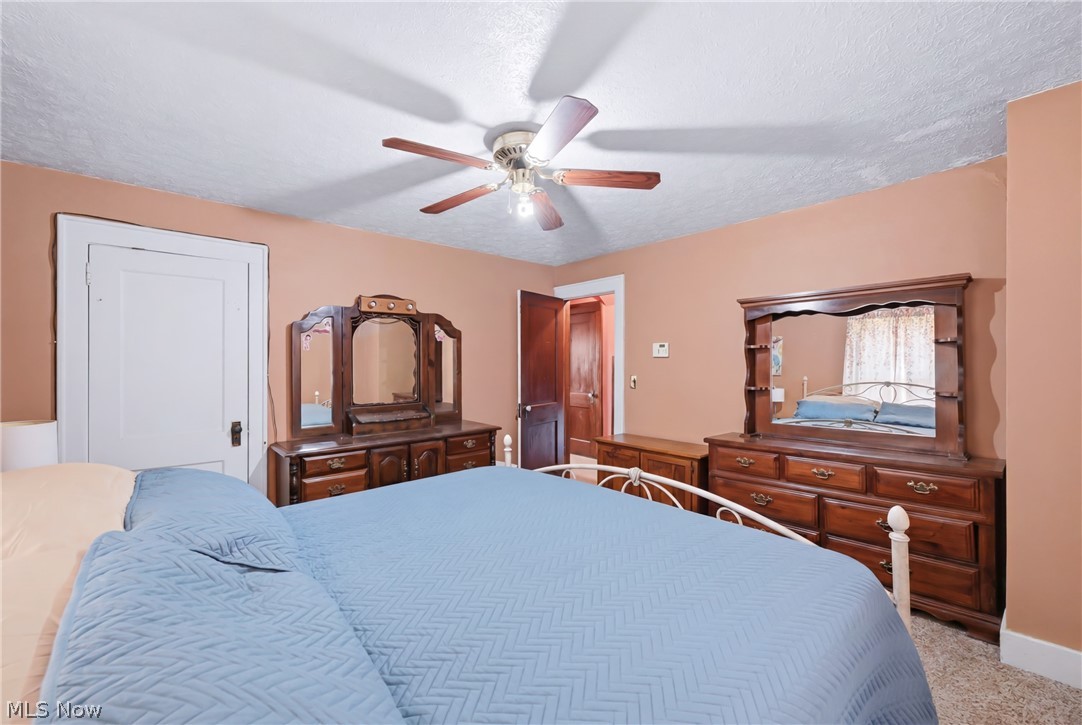 1624 N Main Street Niles OH 44446