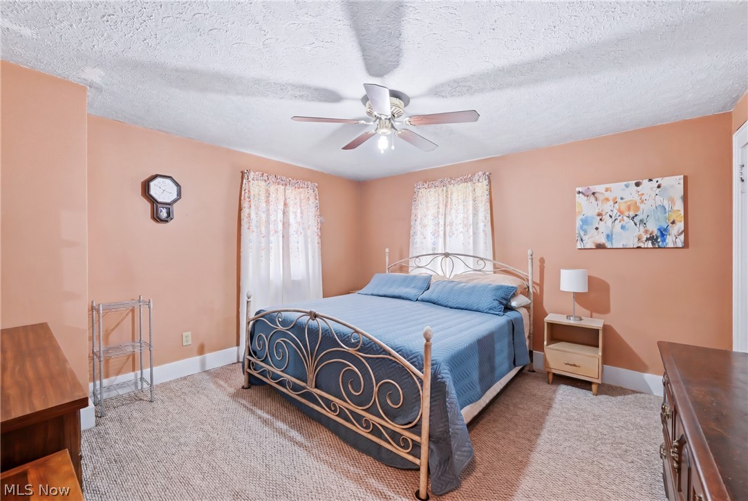 1624 N Main Street Niles OH 44446