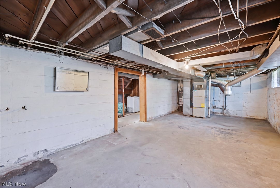 1624 N Main Street Niles OH 44446