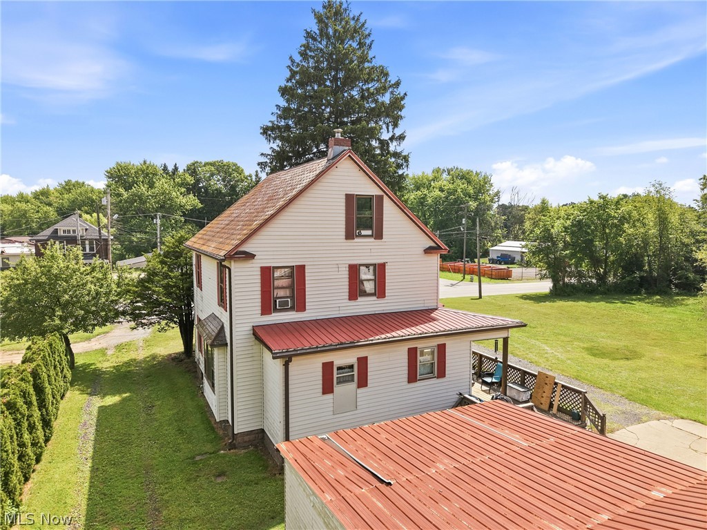 1624 N Main Street Niles OH 44446