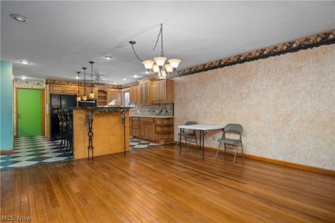 916 Elywood Drive Elyria OH 44035