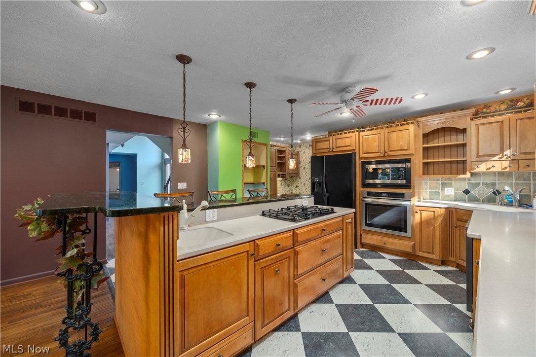916 Elywood Drive Elyria OH 44035