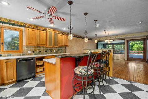 916 Elywood Drive Elyria OH 44035