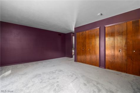 916 Elywood Drive Elyria OH 44035