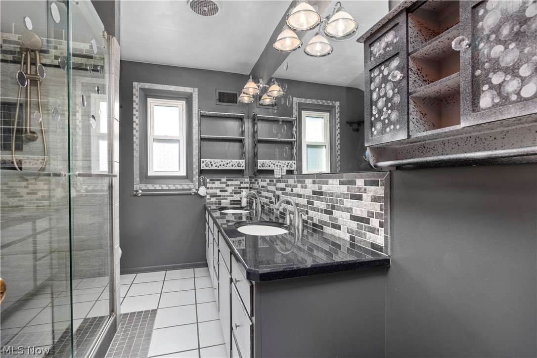 916 Elywood Drive Elyria OH 44035