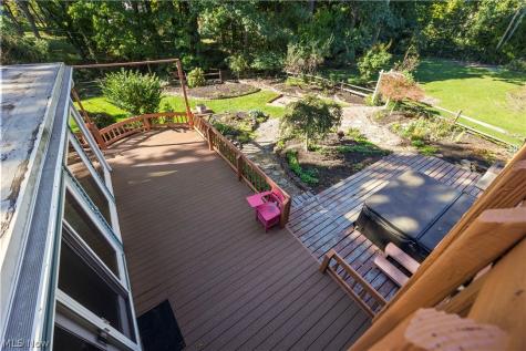 916 Elywood Drive Elyria OH 44035