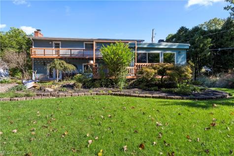 916 Elywood Drive Elyria OH 44035