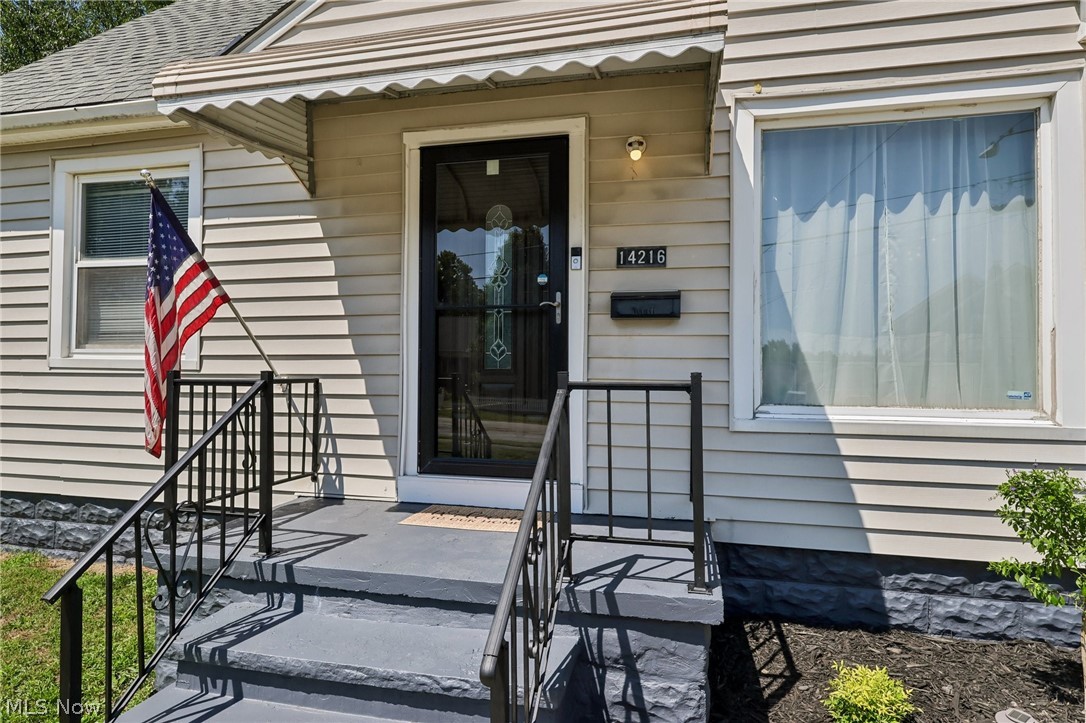 14216 Berwyn Avenue Cleveland OH 44111