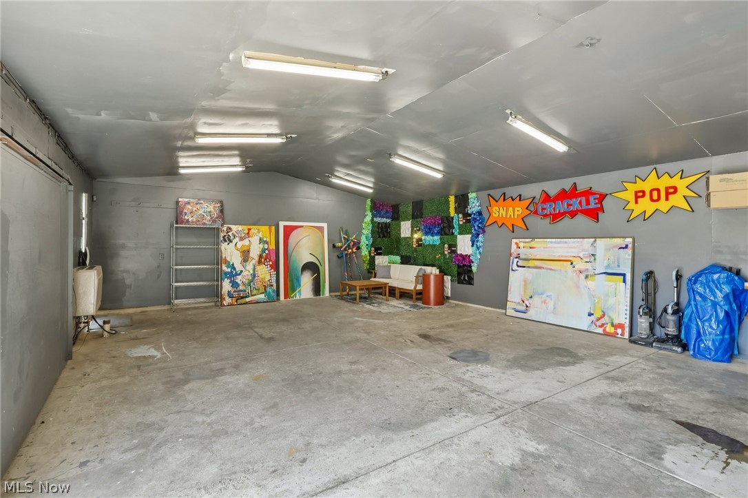 14216 Berwyn Avenue Cleveland OH 44111