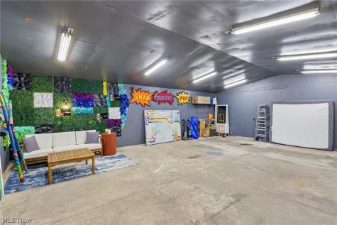 14216 Berwyn Avenue Cleveland OH 44111