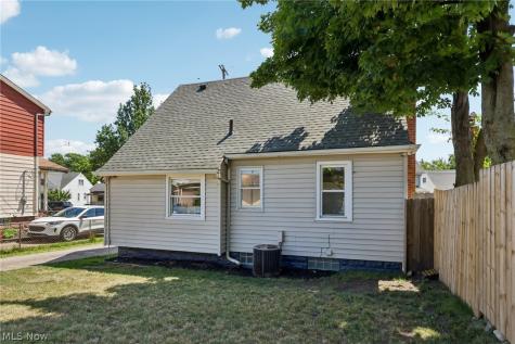14216 Berwyn Avenue Cleveland OH 44111
