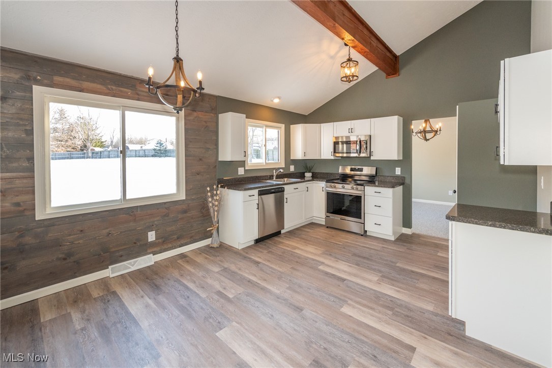 7561 Parkside Drive Parma OH 44130