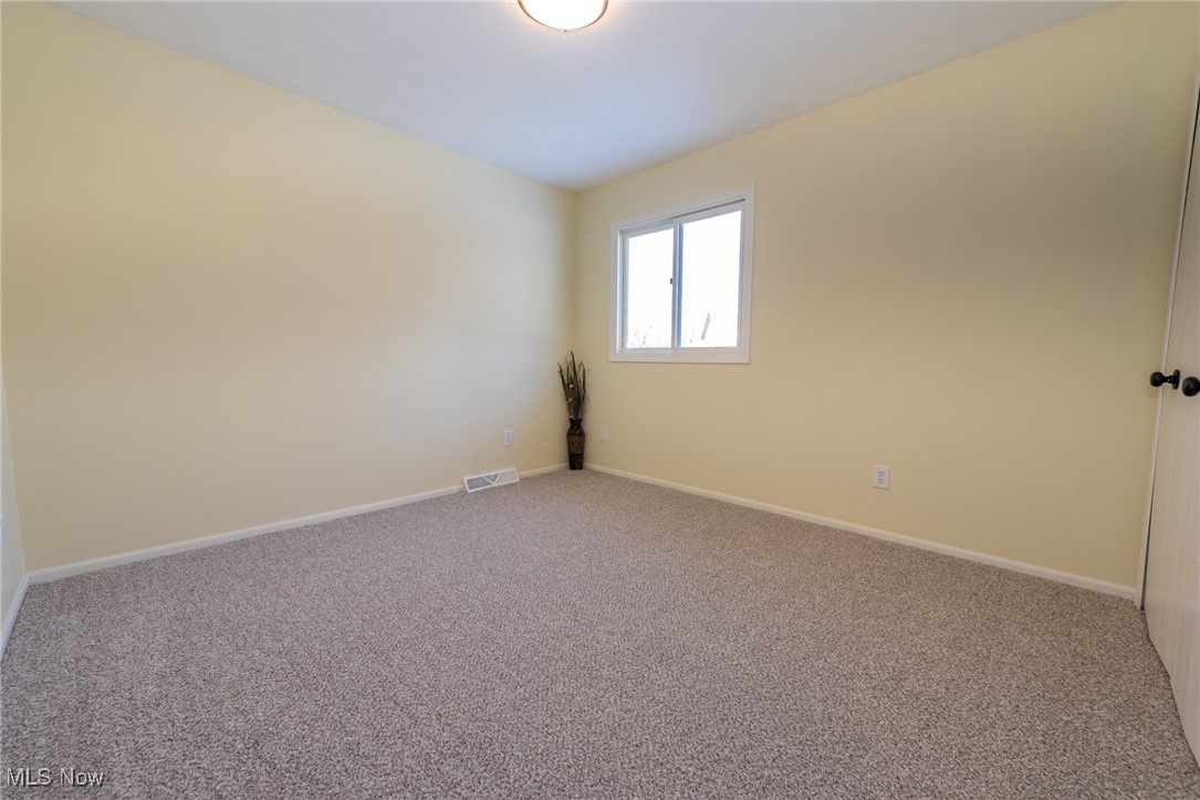 7561 Parkside Drive Parma OH 44130