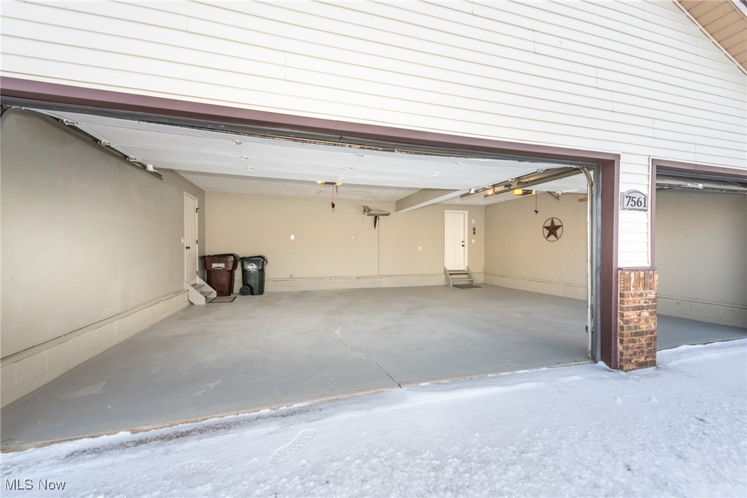 7561 Parkside Drive Parma OH 44130