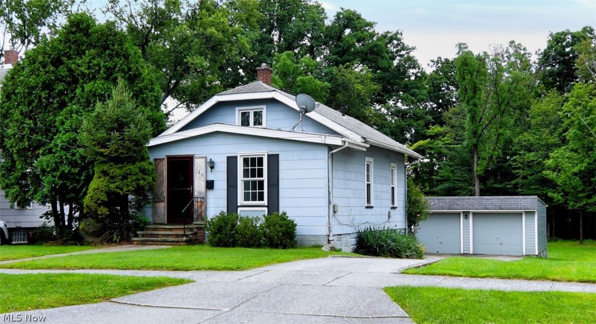 120 W Glendale Street Bedford OH 44146