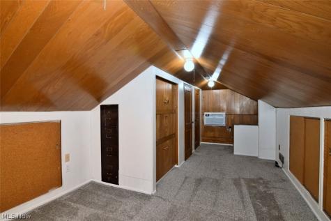 120 W Glendale Street Bedford OH 44146