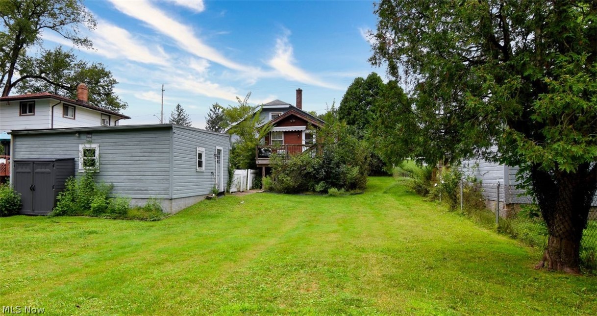 120 W Glendale Street Bedford OH 44146