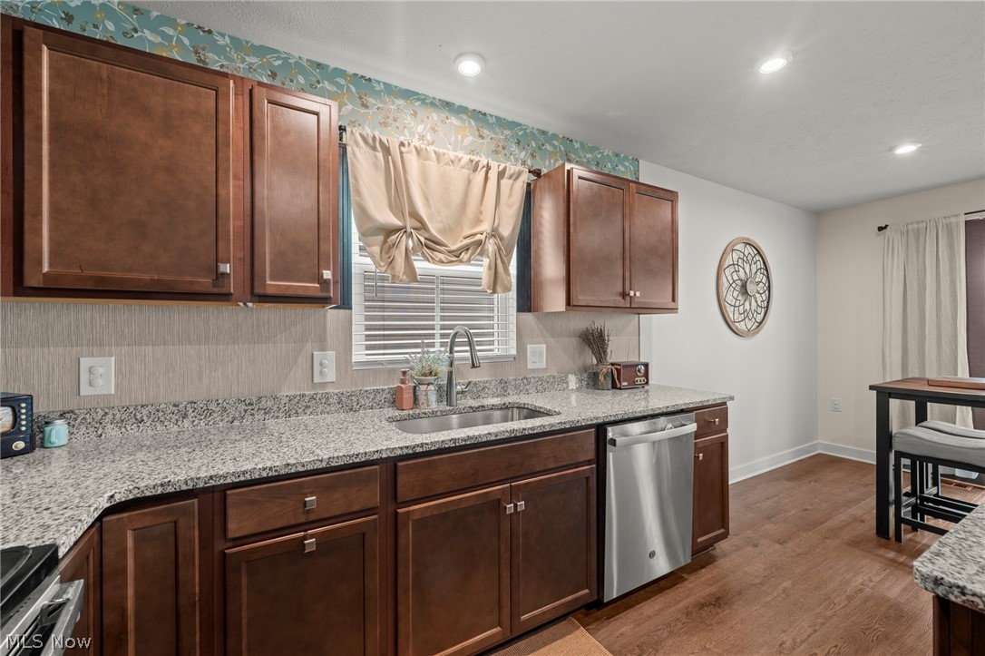 543 Swan Drive Seville OH 44273