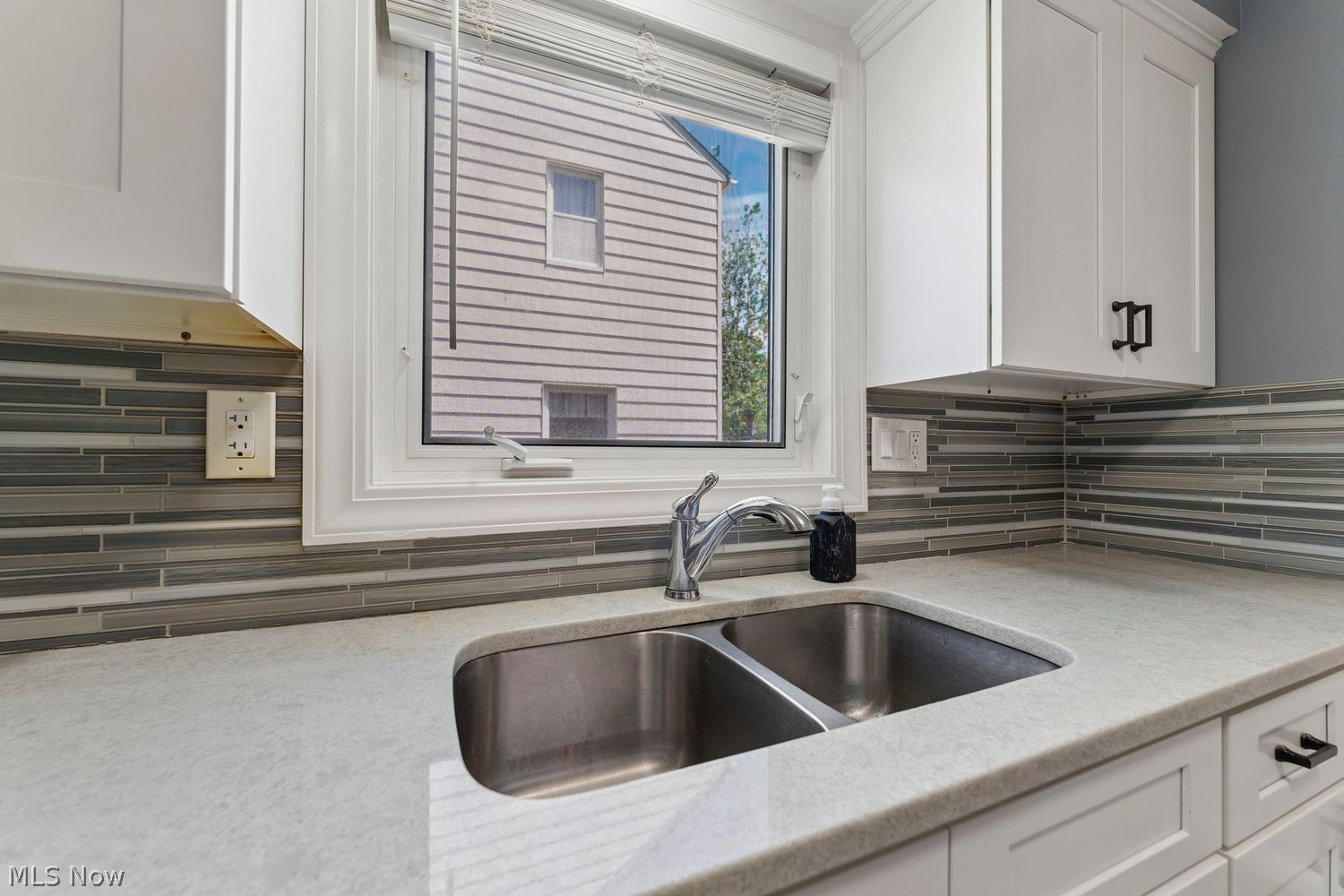 6107 Ackley Road Parma OH 44129
