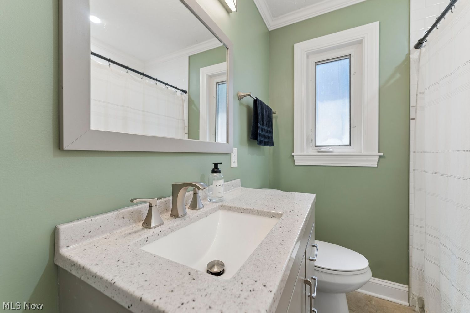 6107 Ackley Road Parma OH 44129