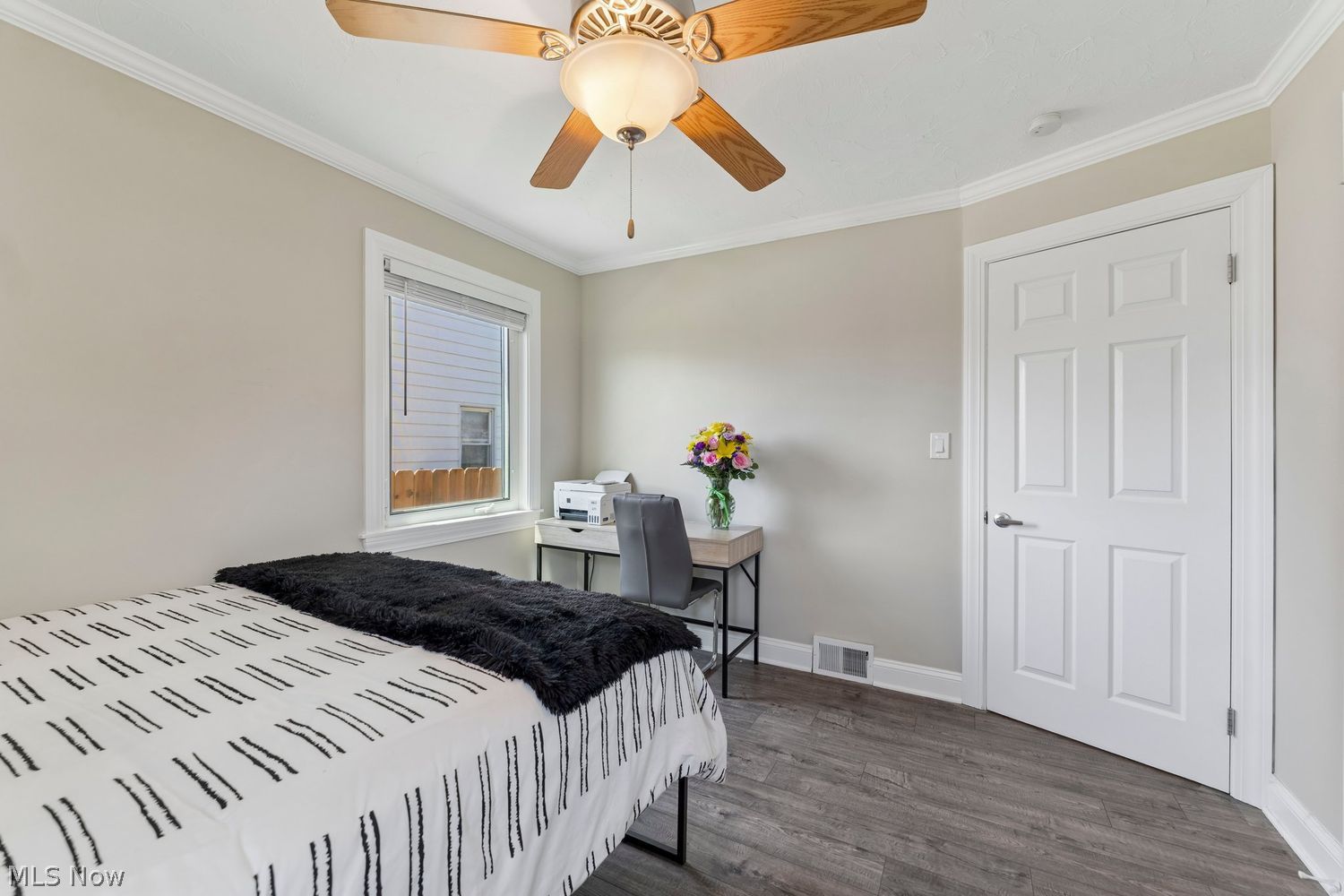 6107 Ackley Road Parma OH 44129