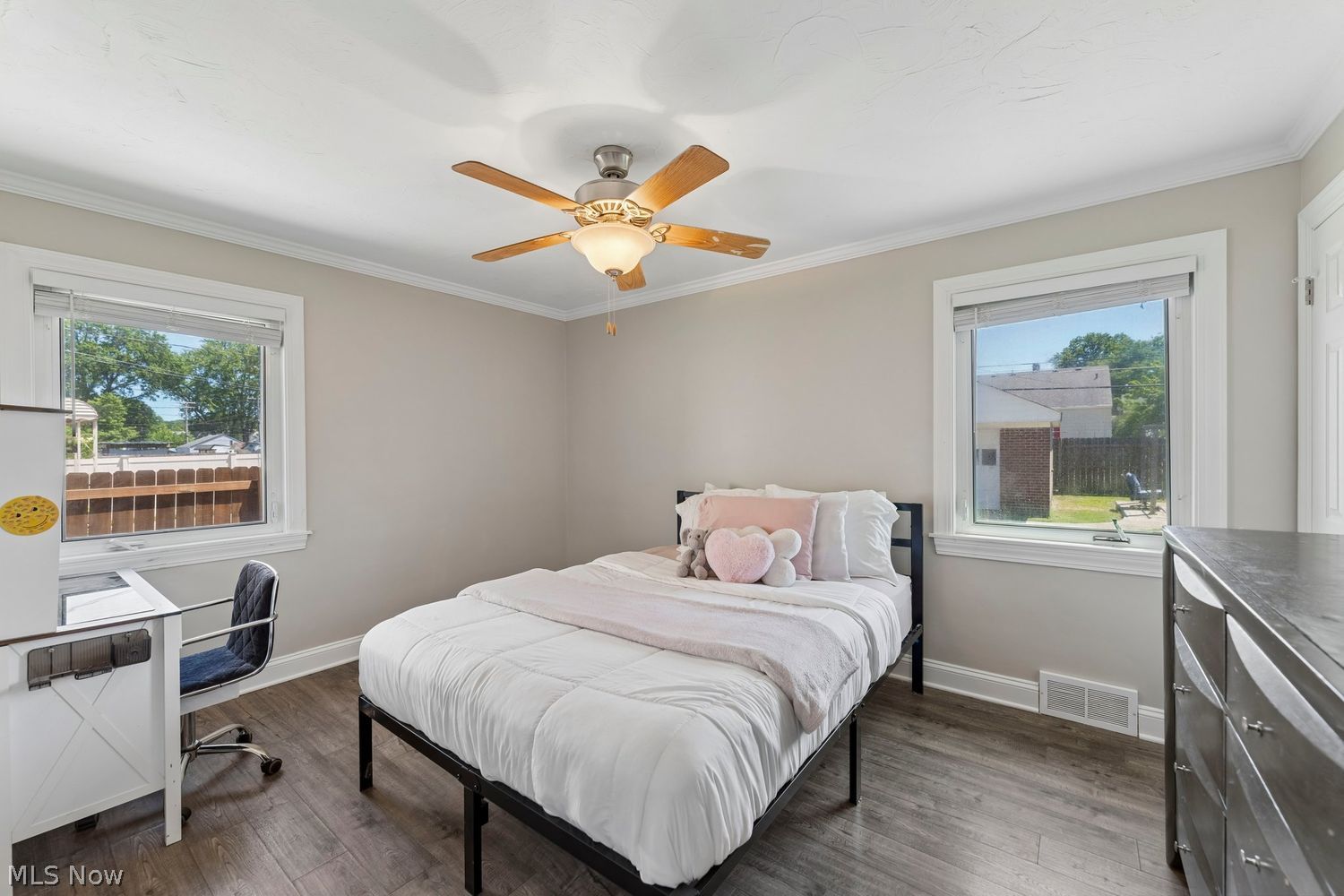 6107 Ackley Road Parma OH 44129