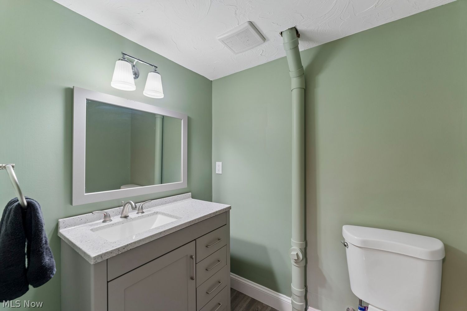 6107 Ackley Road Parma OH 44129