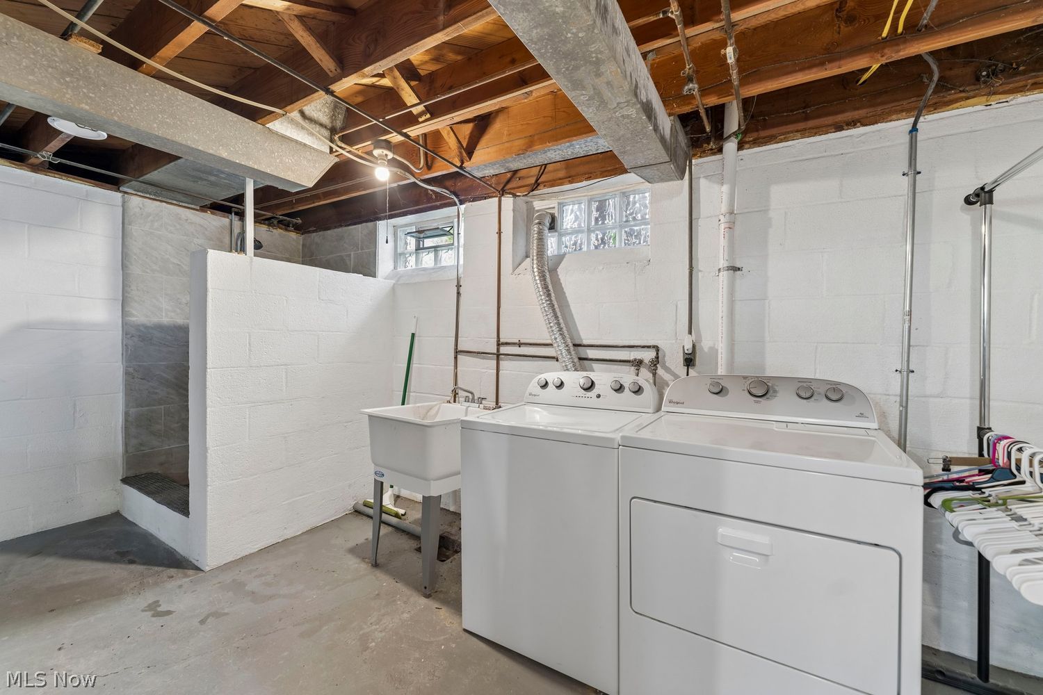 6107 Ackley Road Parma OH 44129