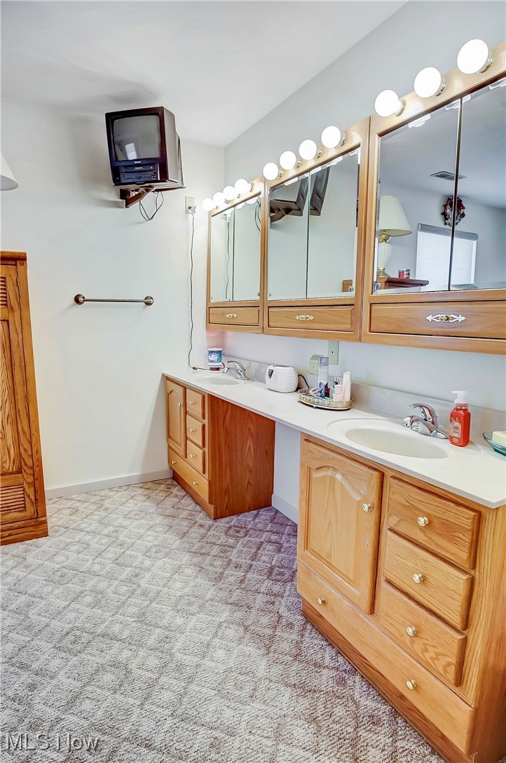 3025 Virginia Avenue Zanesville OH 43701
