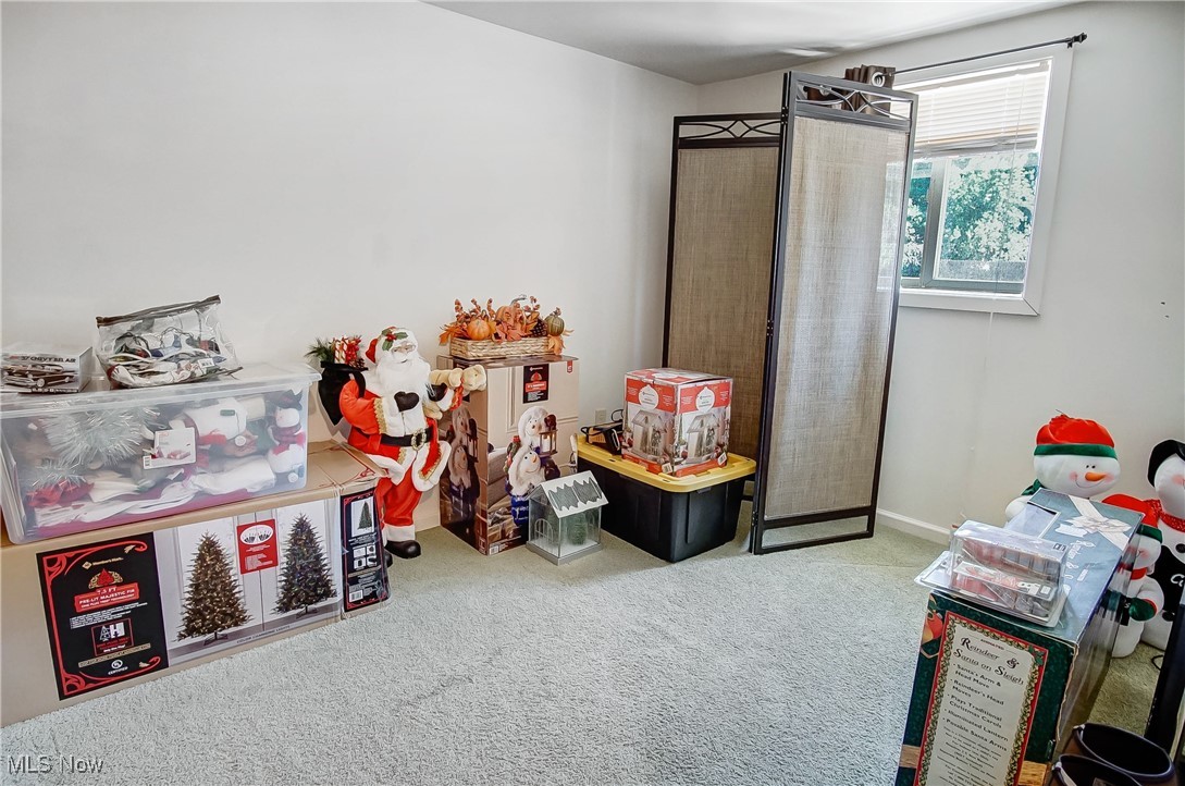 3025 Virginia Avenue Zanesville OH 43701
