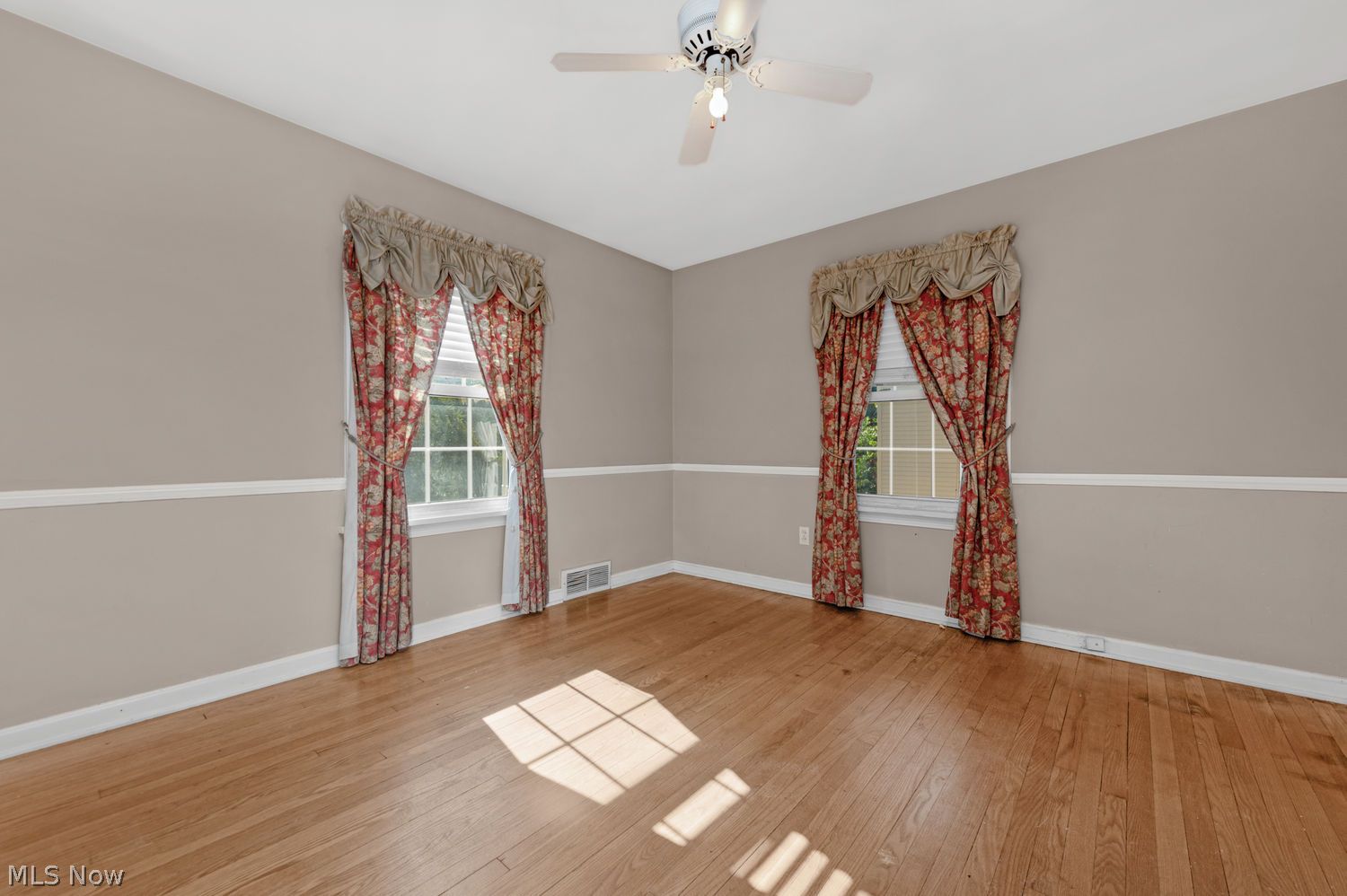 2907 Lakeview Avenue Rocky River OH 44116