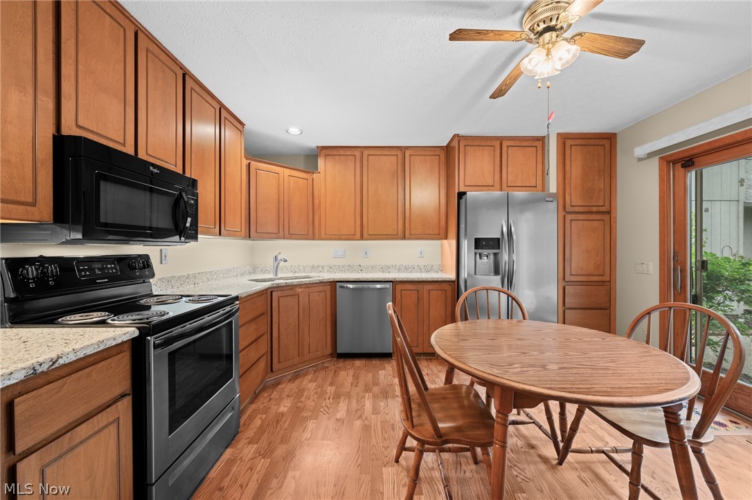 12747 Olympus Way Strongsville OH 44149