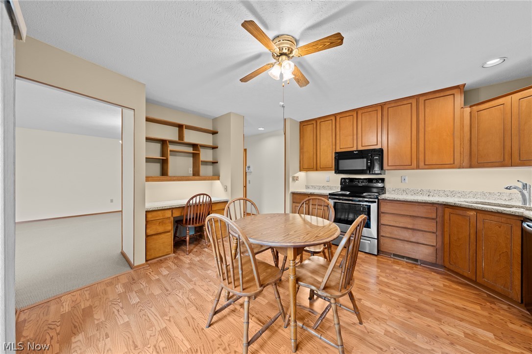 12747 Olympus Way Strongsville OH 44149
