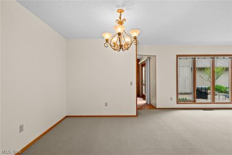 12747 Olympus Way Strongsville OH 44149