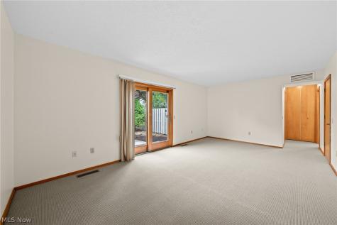 12747 Olympus Way Strongsville OH 44149