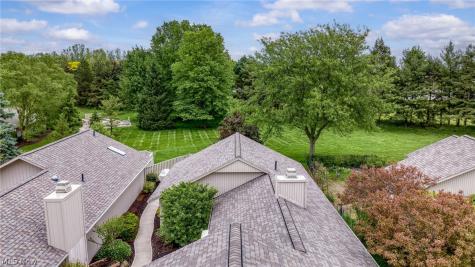 12747 Olympus Way Strongsville OH 44149
