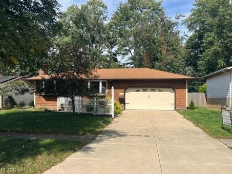 13898 Franklyn Boulevard Brook Park OH 44142