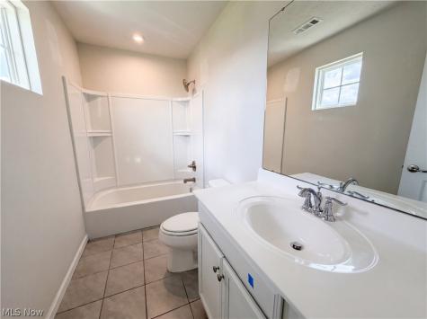 9200 Nash Lane North Ridgeville OH 44039