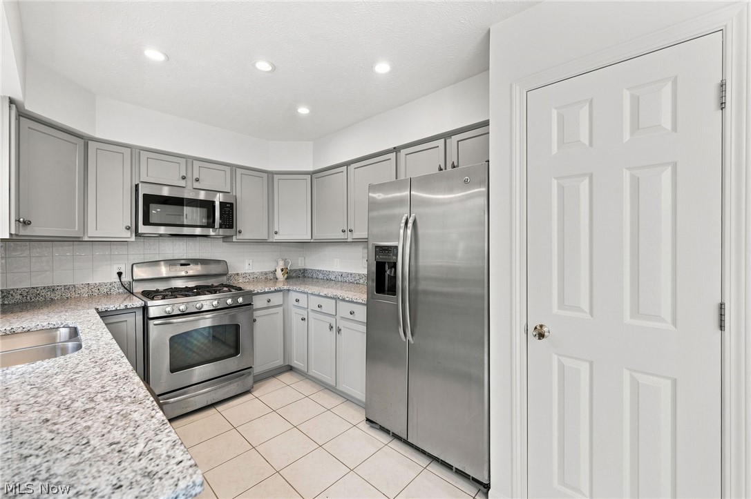 29008 Uxbridge Drive Willowick OH 44095